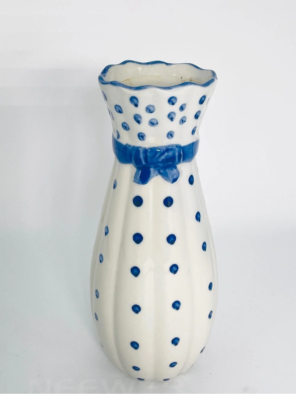 Hand Painted Blue White Ceramic Bud Vase Polka Dot Bow Scalloped Rim 7.25” Decor